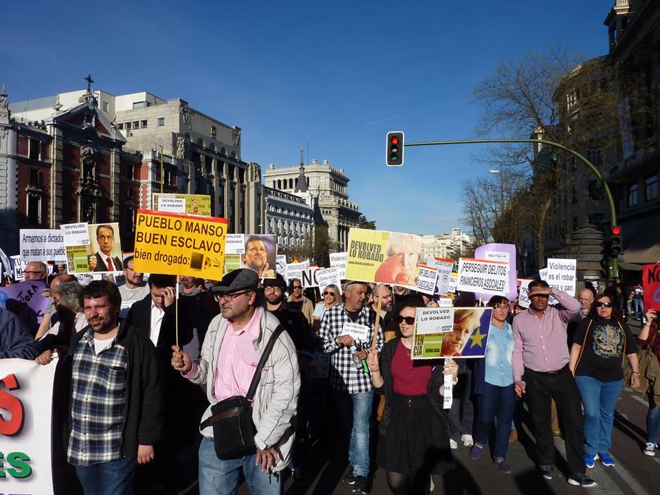 Defensa Social en la manifestación unidos contra la corrupción